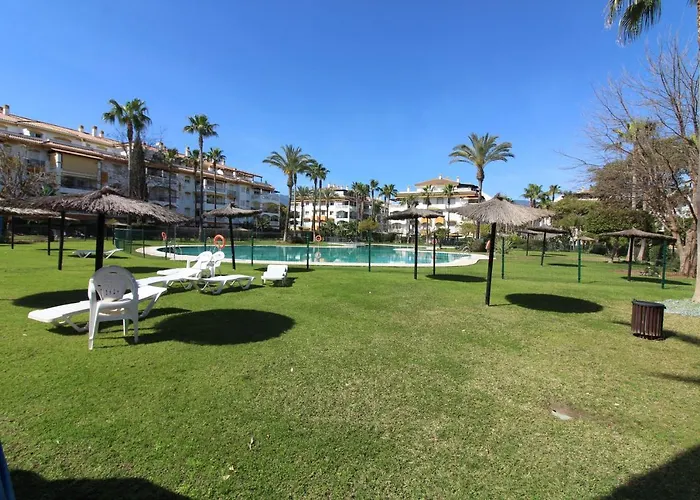 Apartment Beachside Near Puerto Banus *