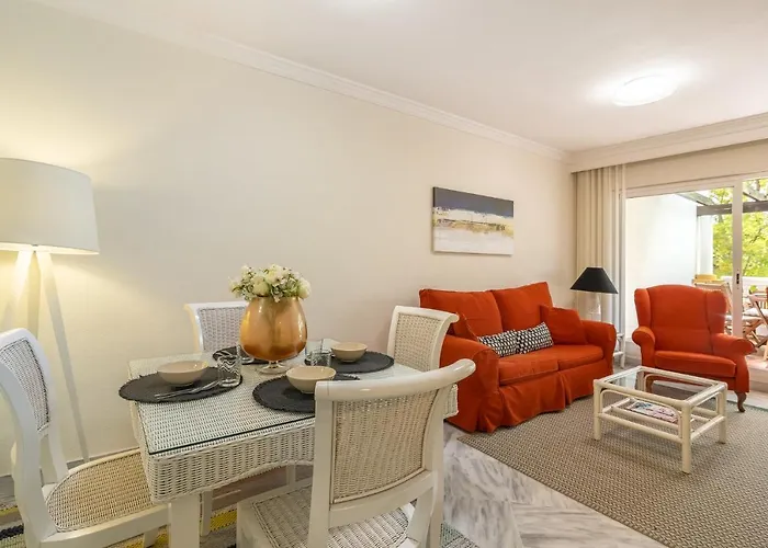 Apartment Beachside Near Puerto Banus *