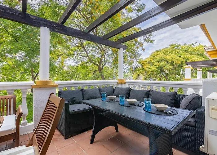 Dama De Noche - A 3 Minutos De Puerto Banus *